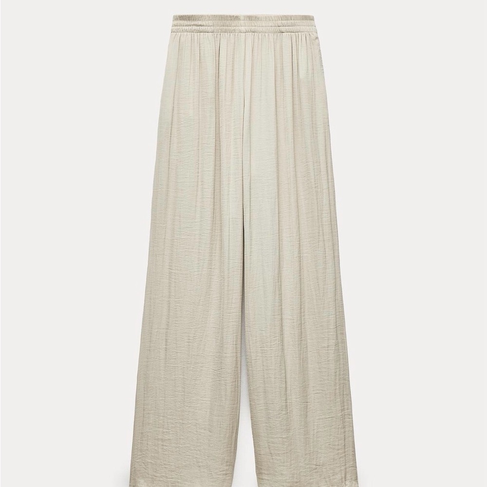Zara Satin Wide Leg Elastic Waist Pants in Cream Small